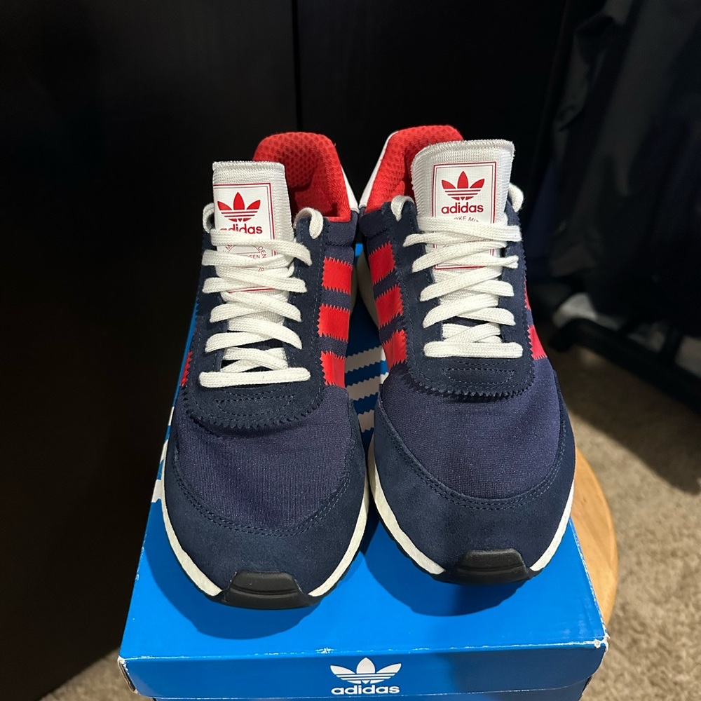 Adidas I- 5923
